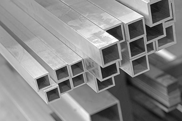 Aluminum Aluminum